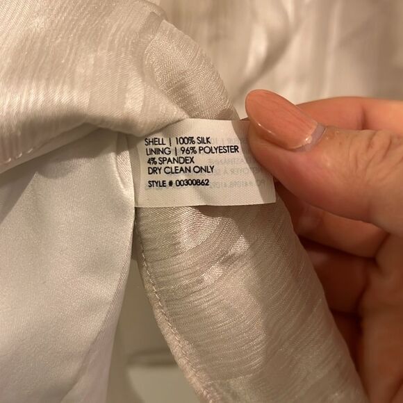 NWT Club Monaco Skirt - Size 0 - Picture 7 of 8